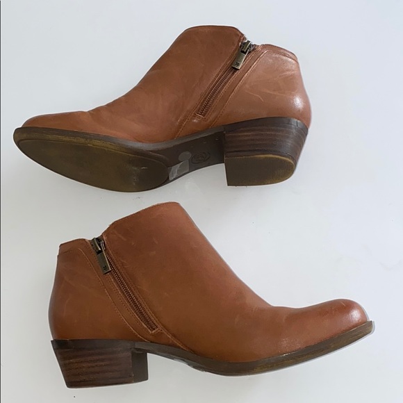 Lucky Brand Shoes - Lucky Brand Ankle Booties size 7.5 Side Zip Tan